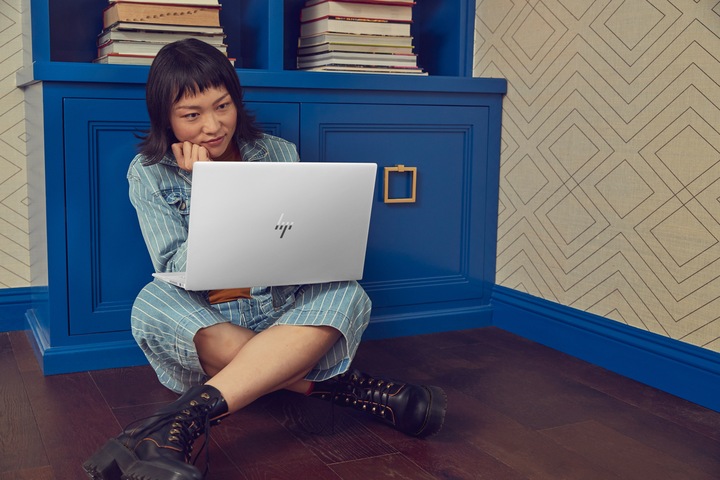 Produktbild HP Envy 15 (15.60", Intel Core i7-10750H, 32 GB, 1000 GB, DE)