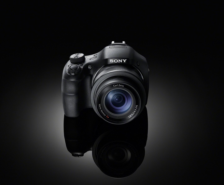 Produktbild Sony Compact Camera 18MP 30X zoom (24 - 720 mm, 18.20 Mpx, 1/2,3'')
