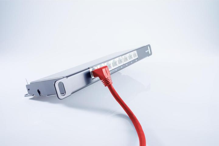 Produktbild Shiverpeaks S/CONN maximum connectivity Netzwerkkabel-Patchkabel, cat 6, S/FTP, PIMF, Winkel-gerade, rot, 0,25m (S/FTP, CAT6, 0.25 m)
