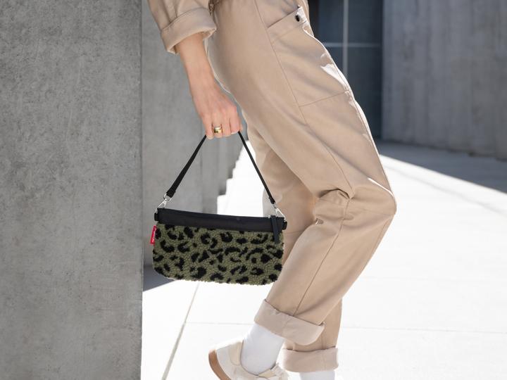 Produktbild reisenthel mini pouch teddy leo olive (1 l)