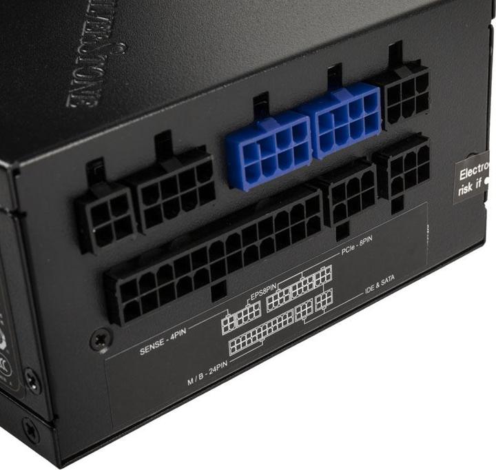 Produktbild Silverstone SST-SX700-G v1.1 SFX Netzteil 80 PLUS Gold, modular - 700 Watt (700 W)