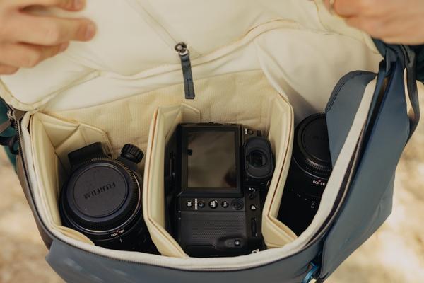 Actual product image Peak Design Everyday Backpack 20L (Photo backpack, 20 l)