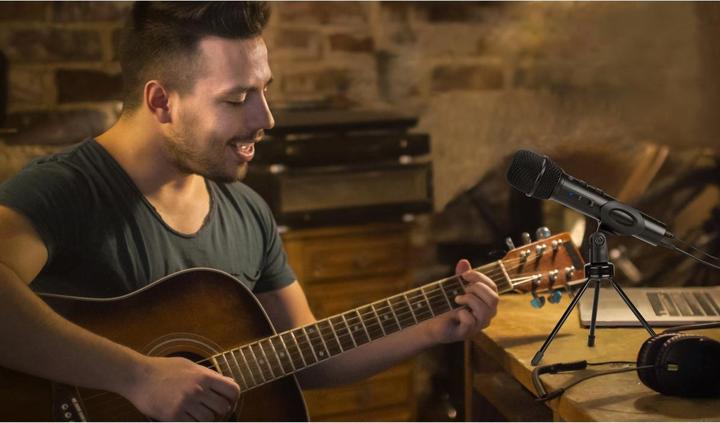 Actual product image Walimex Boya HM2 handheld microphone