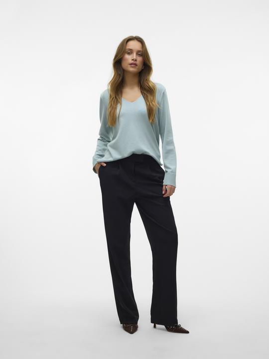 Actual product image Vero Moda VMZAMIRA HW STRAIGHT PLEAT PANT GA EXC Trousers (32)