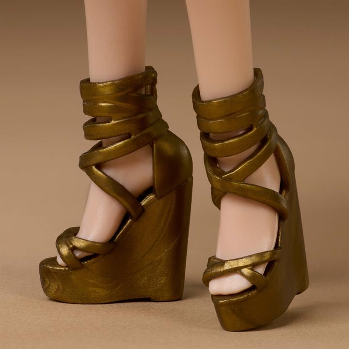 Actual product image 0 Barbie Signature Barbie Basics 06