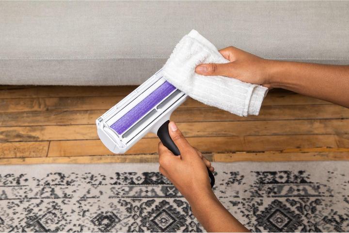 Actual product image Black & Decker Pet hair remover