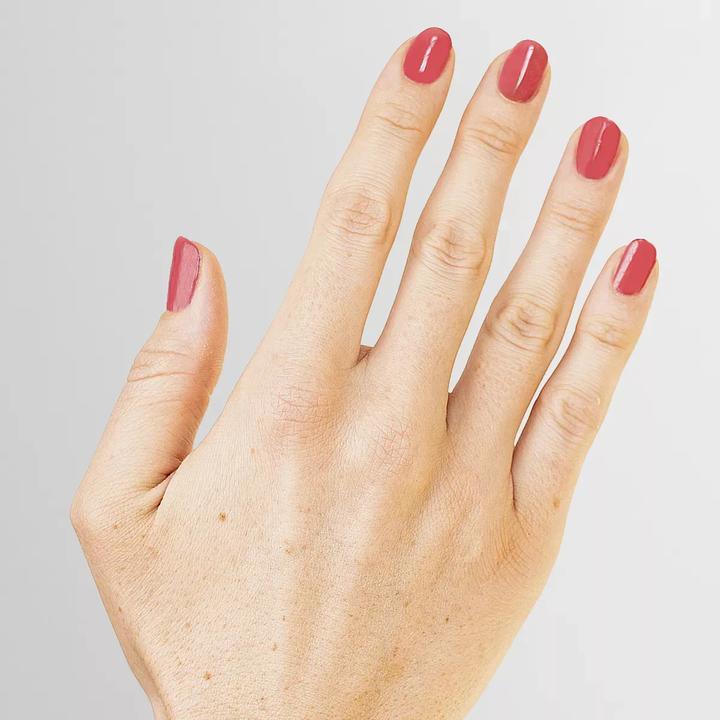 Produktbild Alessandro ALESSAN Striplac UV Colou Ye It Lo 6.5ml (136 Yes It's Love, UV-Gel Lack)