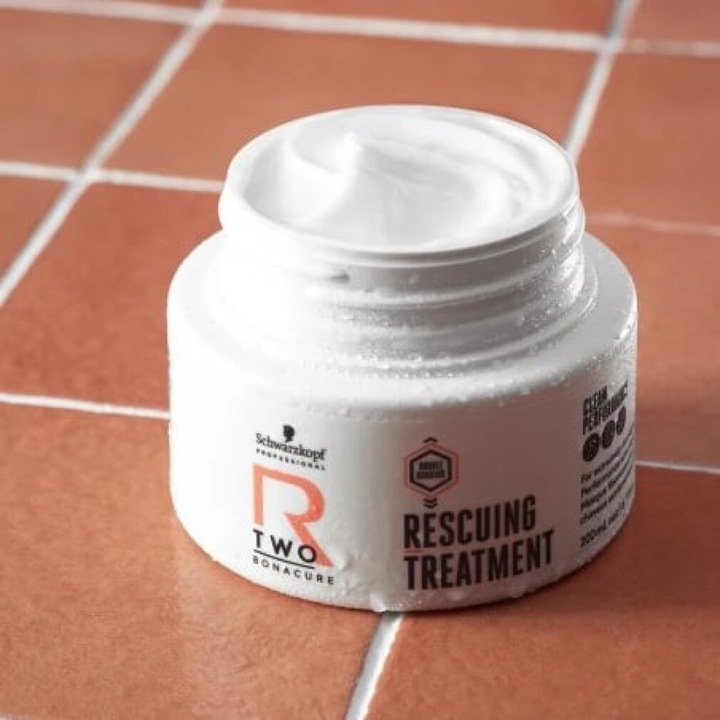 Actual product image Schwarzkopf R-TWO Rescuing Treatment (200 ml)