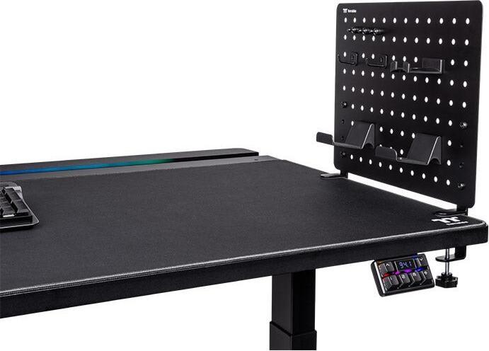 Produktbild Thermaltake "Gaming Desk Pegboard Medium Black"