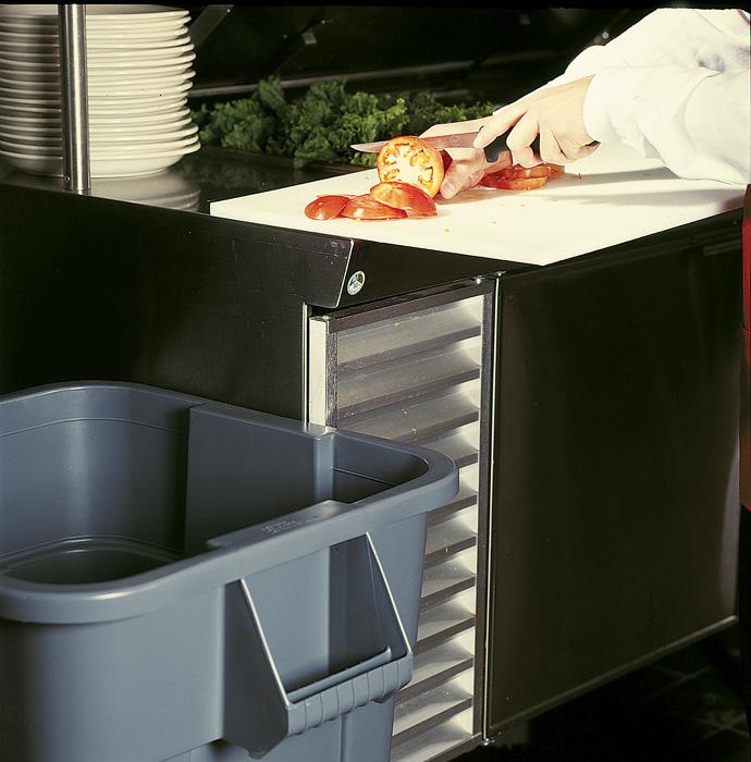 Produktbild Rubbermaid Brute-Container aus Polyethylen, eckig, 105 l (151 l)