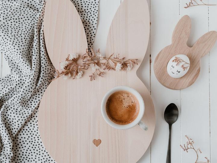 Produktbild Eulenschnitt Eierbecher Hase (1x)