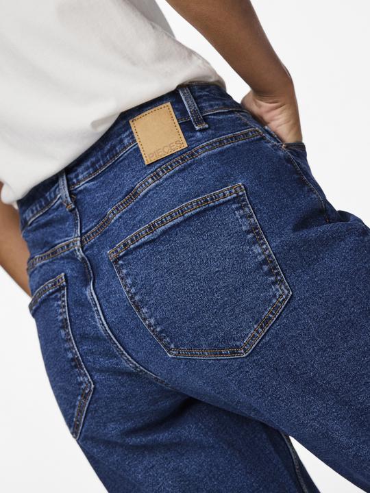 Actual product image Pieces Mom Jeans