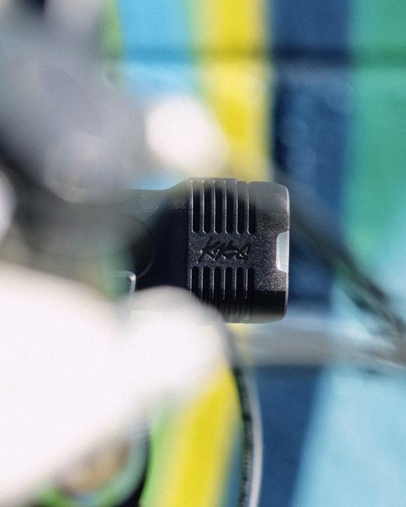 Produktbild knog. Blinder 400 + Plus Rear (400 lm, 20 lm)