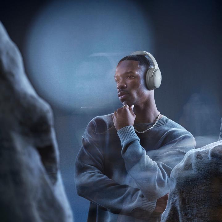 Actual product image Bose QuietComfort (Wireless, Cable)