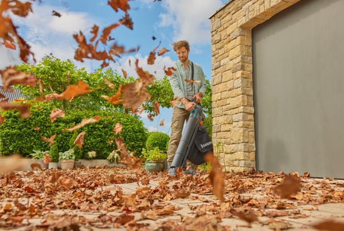 Actual product image Gardena PowerJet Collect (Battery operated, Rechargeable battery operated, Vacuum cleaners & blowers)