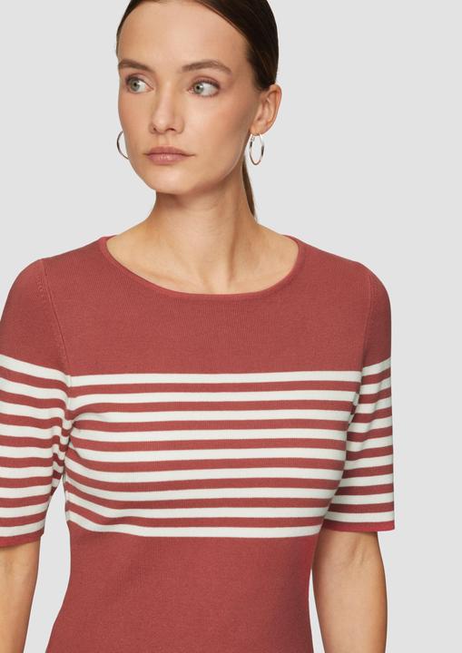 Actual product image S.Oliver Strickpullover Gestreifter Slim-Fit-Pullover mit kurzen Ärmeln (40)