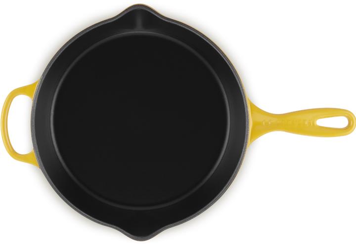 Actual product image Le Creuset Poêle à frire et à servir jaune foncé (26 cm, Frying pan, Cast iron)