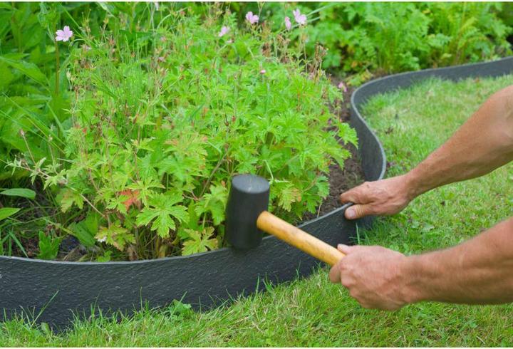 Image du produit Nature Bordure de pelouse 0,12x12 m 5 mm noir (1200 cm)