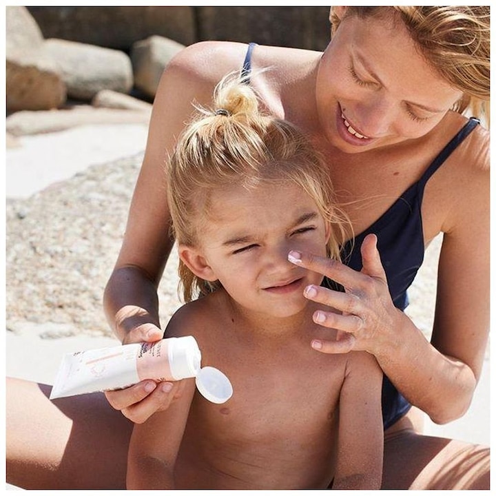 Immagine prodotto Naïf Crema solare per bambini e neonati SPF50 (Crema solare, SPF 50, 30 ml, 1 g)