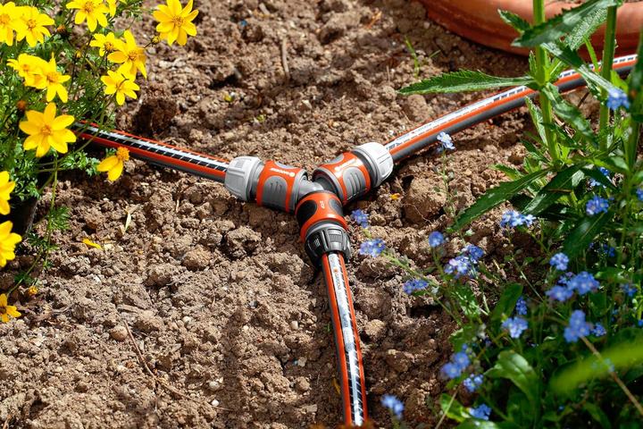 Actual product image Gardena Abzweig-Set für Wasserschläuche (13 mm/15 mm) (2 way distributor, 15 mm)