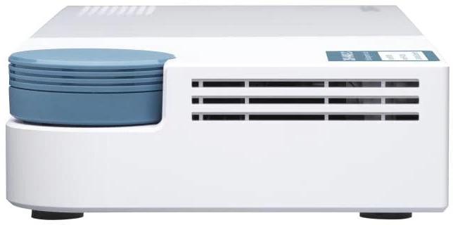 Actual product image QNAP QSW-M408-2C (12 Ports)