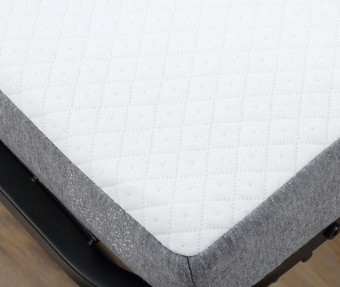 Immagine prodotto Swisshandel24 Letto per ospiti Letto pieghevole con rotelle Acciaio+schiuma Bianco+nero 200 x 75 x 42,5 cm (75 x 200 cm)