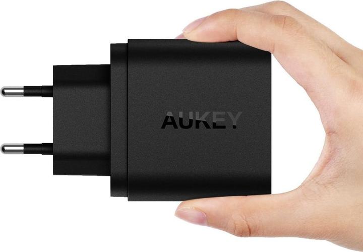 Actual product image Aukey Pa-T16 (36 W)