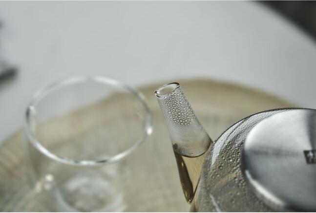 Produktbild Zwilling Sorrento Teekanne mit Stövchen und Teesieb (1 l)