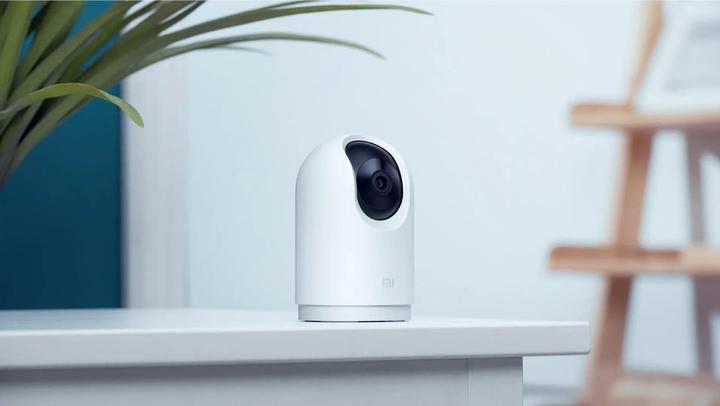 Actual product image Xiaomi Mi 2K Pro (2304 x 1296 Pixels)