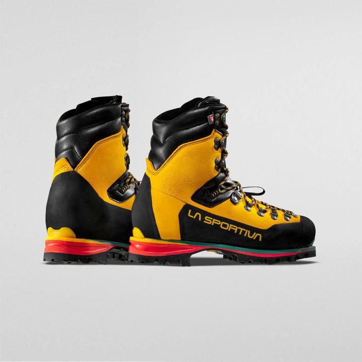 Actual product image La Sportiva Nepal Extreme (43.5)