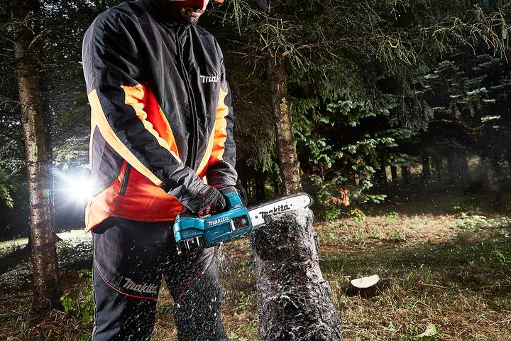 Actual product image Makita DUC254CZ (Battery chain saw)