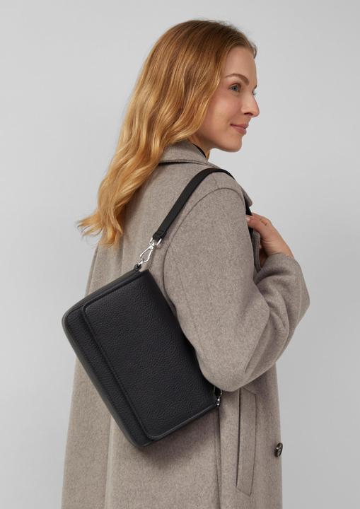 Produktbild s.Oliver Tasche Hobo-Bag in Leder-Optik mit Magnetknopf und längenverstellbarem Gurt
