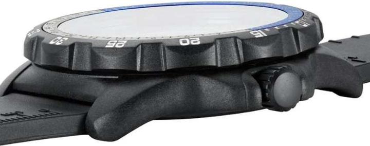 Produktbild Luminox RECON NAV SPC 8830 SERIES (Swiss Made, 46 mm)