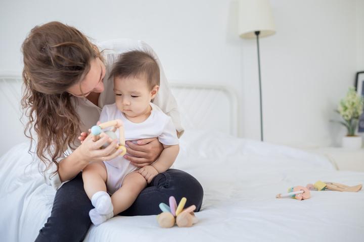 Image du produit Plantoys Pince triangulaire avec son - balle