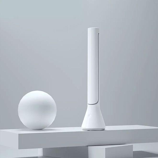 Actual product image Yeelight Folding Desk Lamp (200 lm)