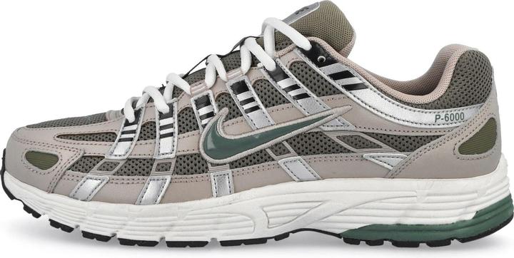 Produktbild Nike P-6000 (42.5)