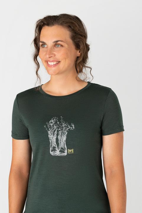 Actual product image Super Natural W Blossom Boots Tee (XS)