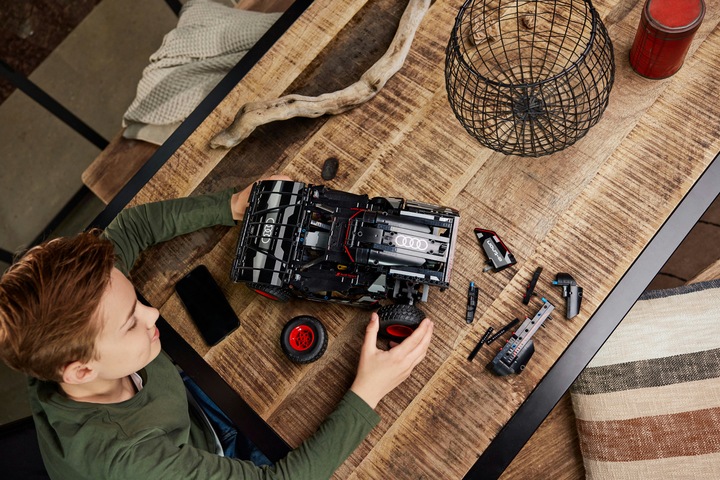 Immagine prodotto LEGO Audi RS Q e-tron (42160, LEGO Technic)