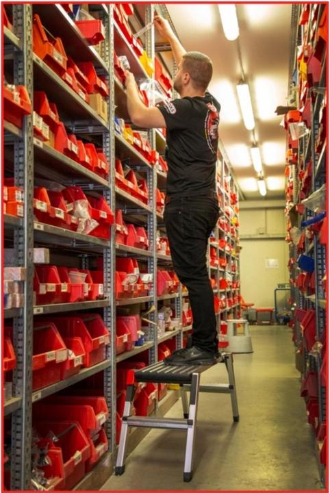 Image du produit KS Tools Plate-forme de travail (Échelle à plate-forme, 127 cm)