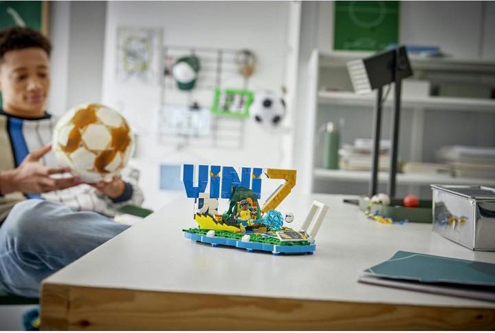 Image du produit LEGO Vini Jr. - Faits marquants du football (43027, LEGO Editions)