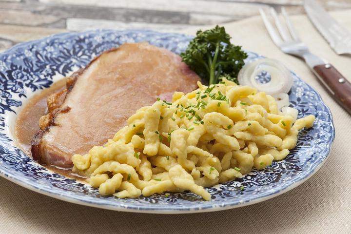 Image du produit Muxel Spätzlewunder Spätzlepresse mit Schaber