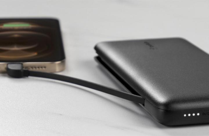 Actual product image Belkin Boost Charge (10000 mAh, 18 W, 37 Wh)