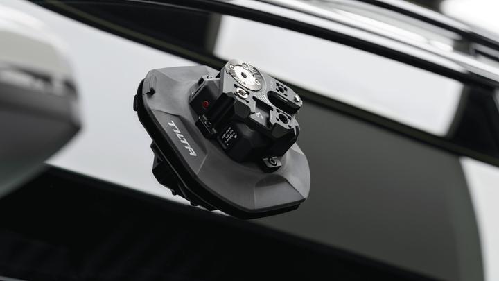 Actual product image Tilta Hydra Electronic Suction Cup with Multi-Functional Mounting Bracket (Mounting bracket)