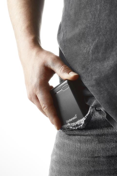 Actual product image Intenso XS 10000 (10000 mAh, 37 Wh)