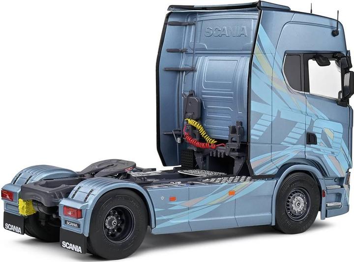 Produktbild Solido 1:24 Scania S770 Highline blau