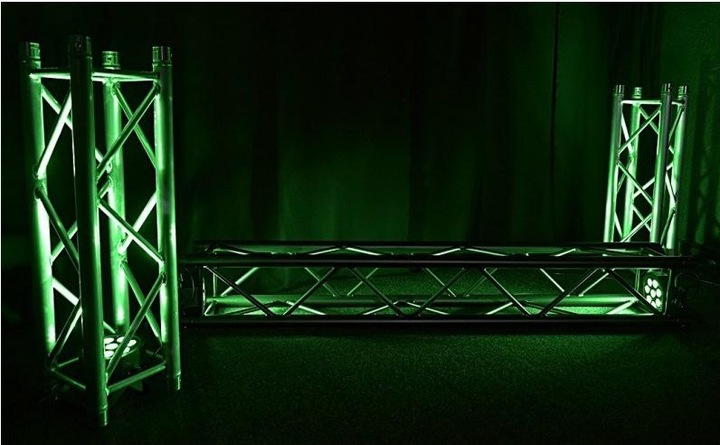 Actual product image Light4Me PENTA PAR 8x12W MKII RGBWA - LED slim (LED)