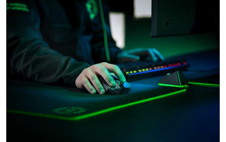 Actual product image Razer Viper Ultimate (Cable, Wireless)