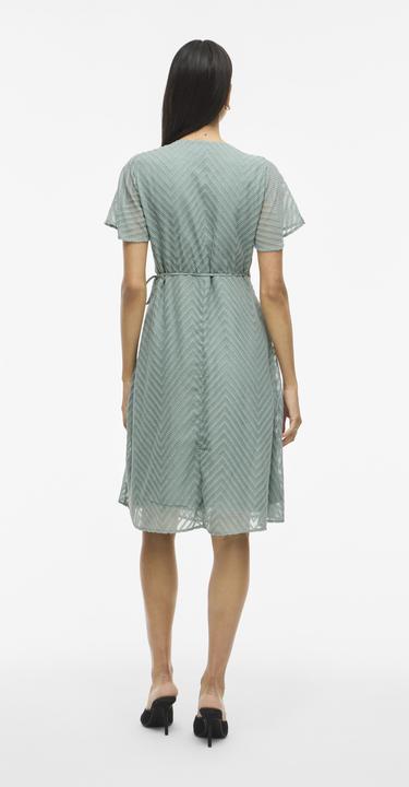 Produktbild Vila Petite – Midi Wickelkleid (42)