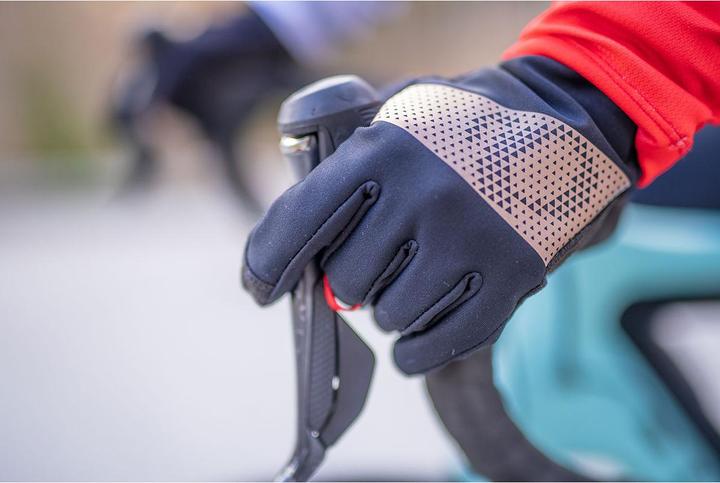 Actual product image Pearl Izumi Cyclone Gel (L)