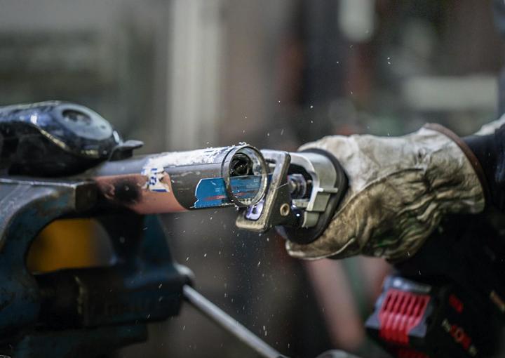 Produktbild Bosch Professional Zubehör EXPERT ‘Medium-Thick Tough Metal’ S 1255 HHM Säbelsägeblatt, 1 Stück